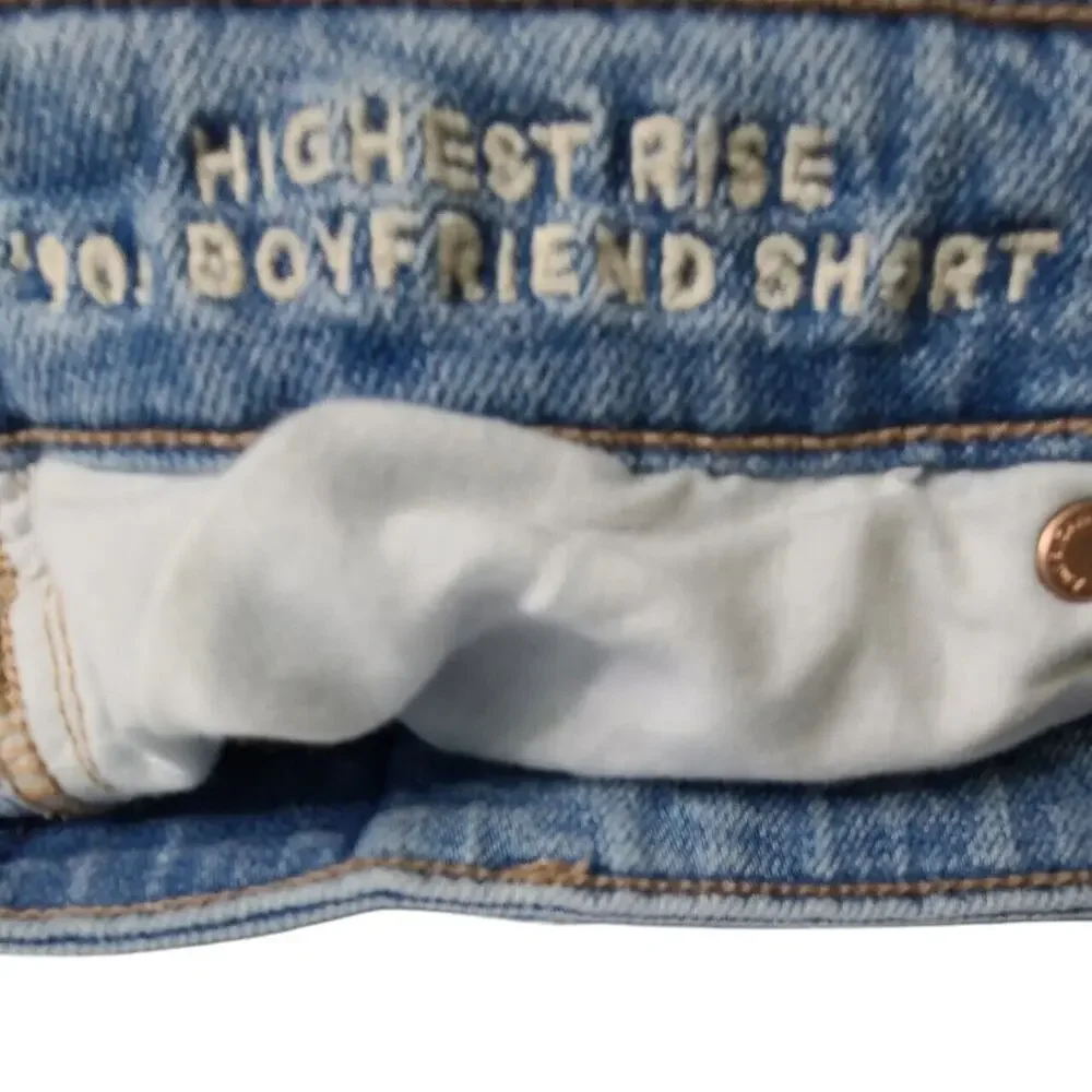 American Eagle Outfitters get ready